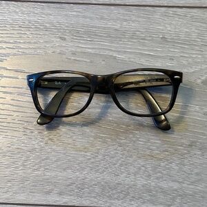 Ray-Ban Brown Tortoise Wayfarer Glasses
